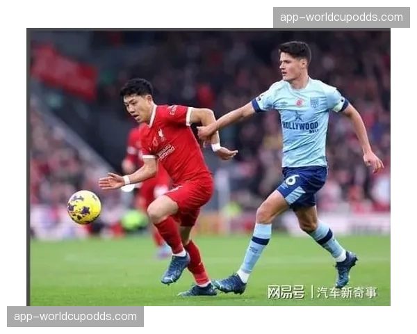 富勒姆绝平布伦特福德，赛后各方评论聚焦比赛最后时刻的争议判罚